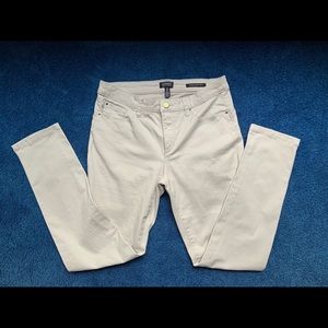 Jones New York jeans